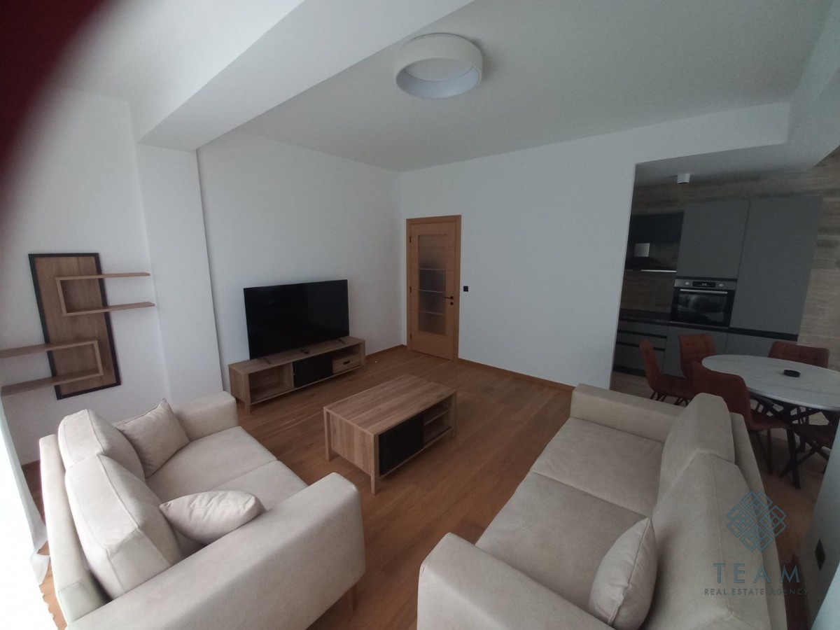 Podgorica, Oaza 2, 101 m² Üç Odalı Daire